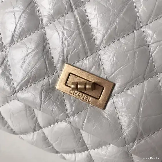 First Bag Ru CHANEL CHANELUTCH 0513